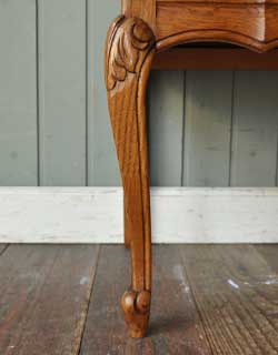 j-927-f アンティークチェストの脚