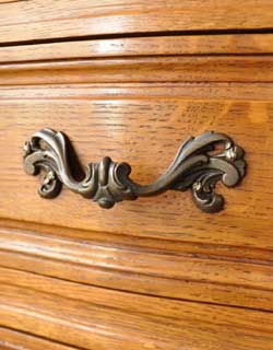 j-927-f アンティークチェストの取っ手