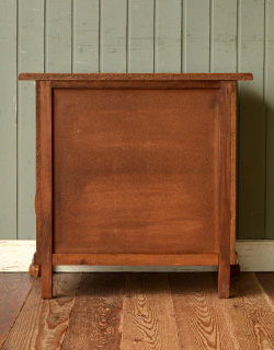 j-958-f アンティークチェストの後ろ