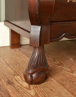 j-960-f アンティークチェストの脚