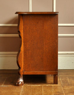 k-784-f アンティークチェストの横