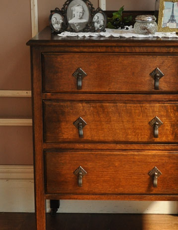 k-567-f アンティークベッドサイドチェスト