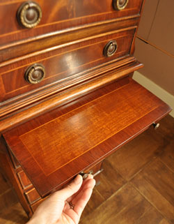 q-266-f アンティークチェスト手入り