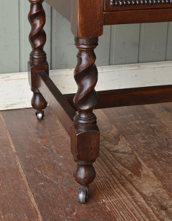 k-743-f アンティークドレッシングチェストの脚