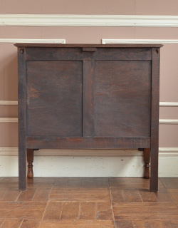 k-777-f アンティークチェストの後ろ