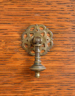 k-777-f アンティークチェストの取っ手