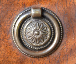 k-807-f アンティークチェストの取っ手