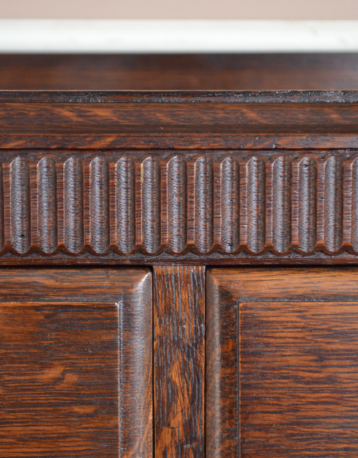 k-905-f アンティークチェストの彫り