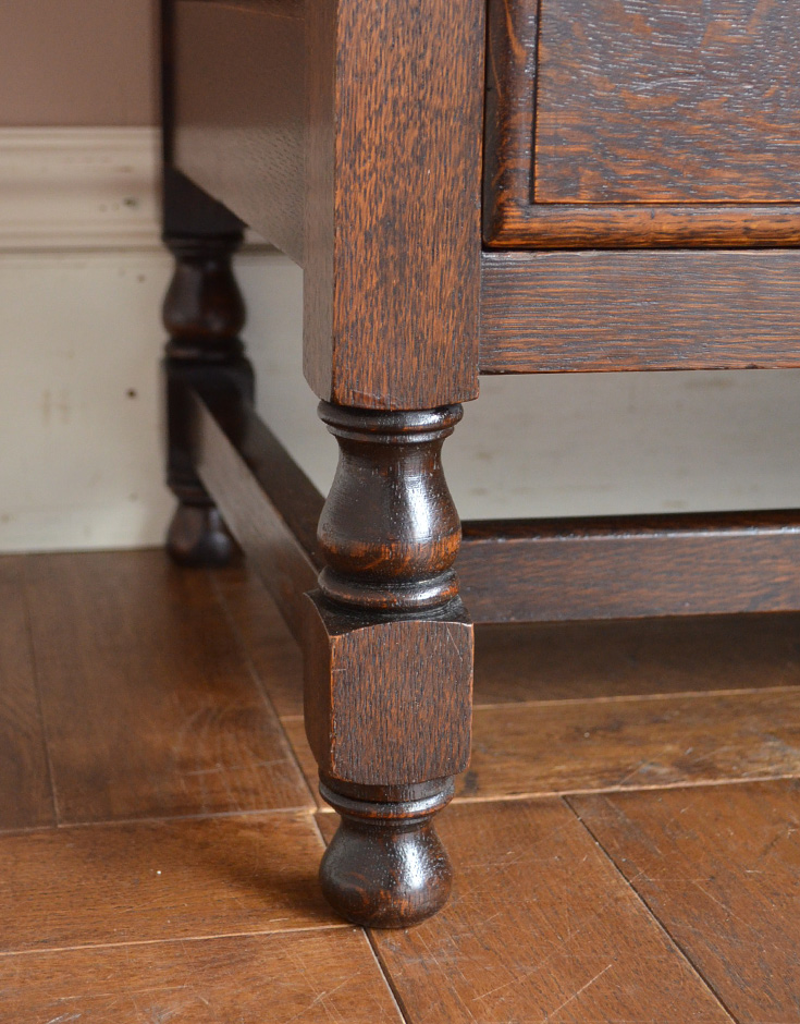 k-905-f アンティークチェストの脚