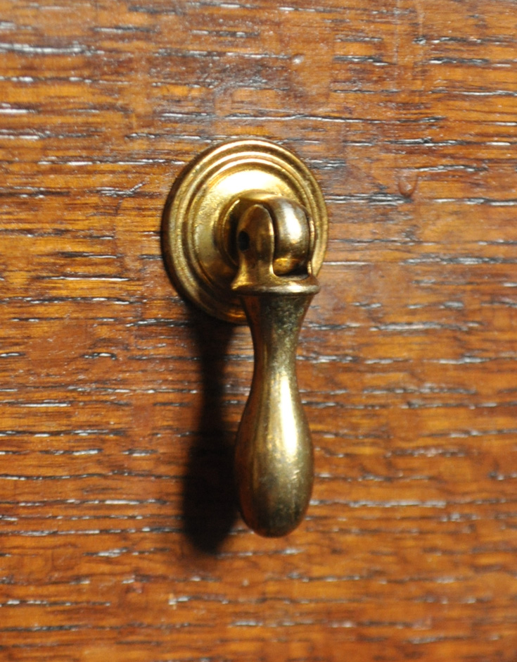 k-912-f アンティークドレッシングチェストの取っ手