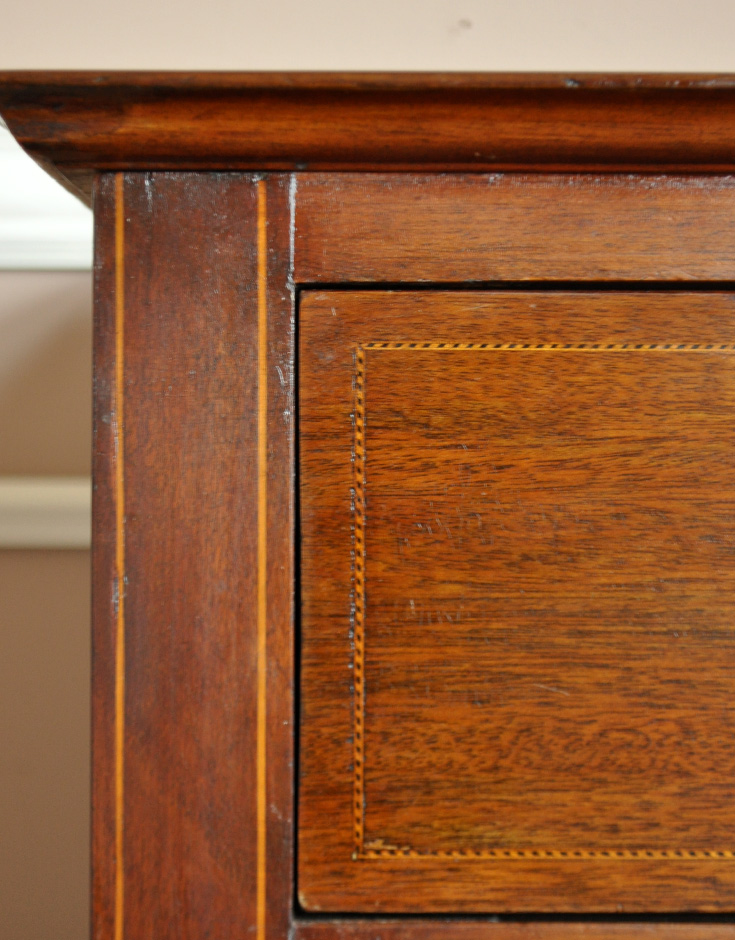 k-925-f アンティークチェストの彫り