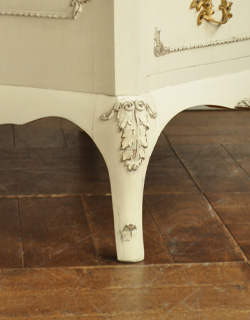 m-331-f アンティークチェストの脚