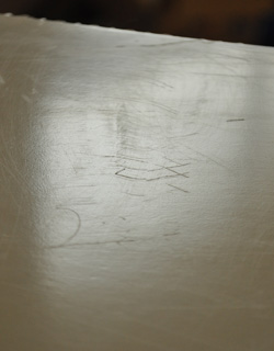 m-331-f アンティークチェストの傷