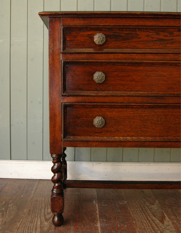 q-219-f アンティークチェスト