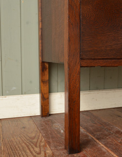 q-249-f アンティークドレッシングチェストの脚