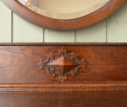 q-249-f アンティークドレッシングチェストの彫り