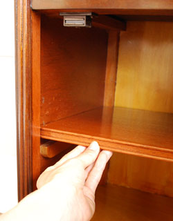 ベッドサイドに置いて
便利に使える優雅なチェスト