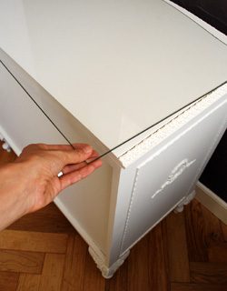 q-330-f アンティークチェストのガラス