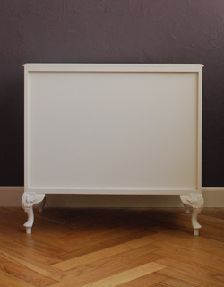 q-330-f アンティークチェストの後ろ