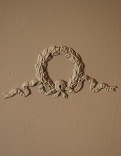 q-357-f アンティークチェスト