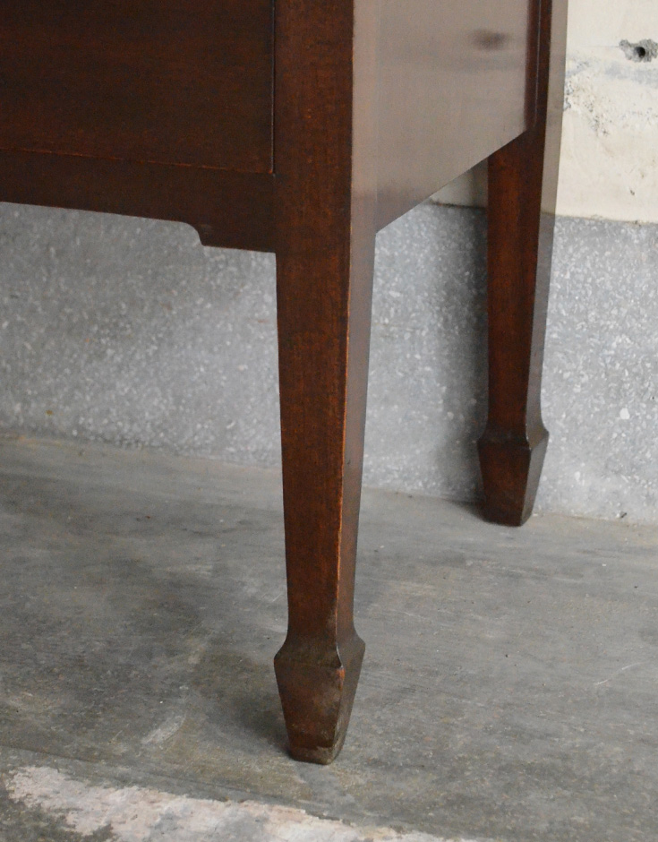 q-387-f アンティークチェストの脚