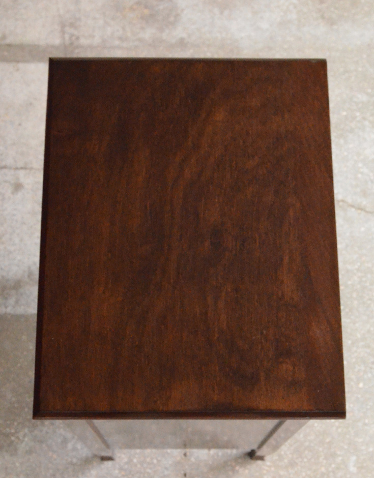 q-387-f アンティークチェストの天板