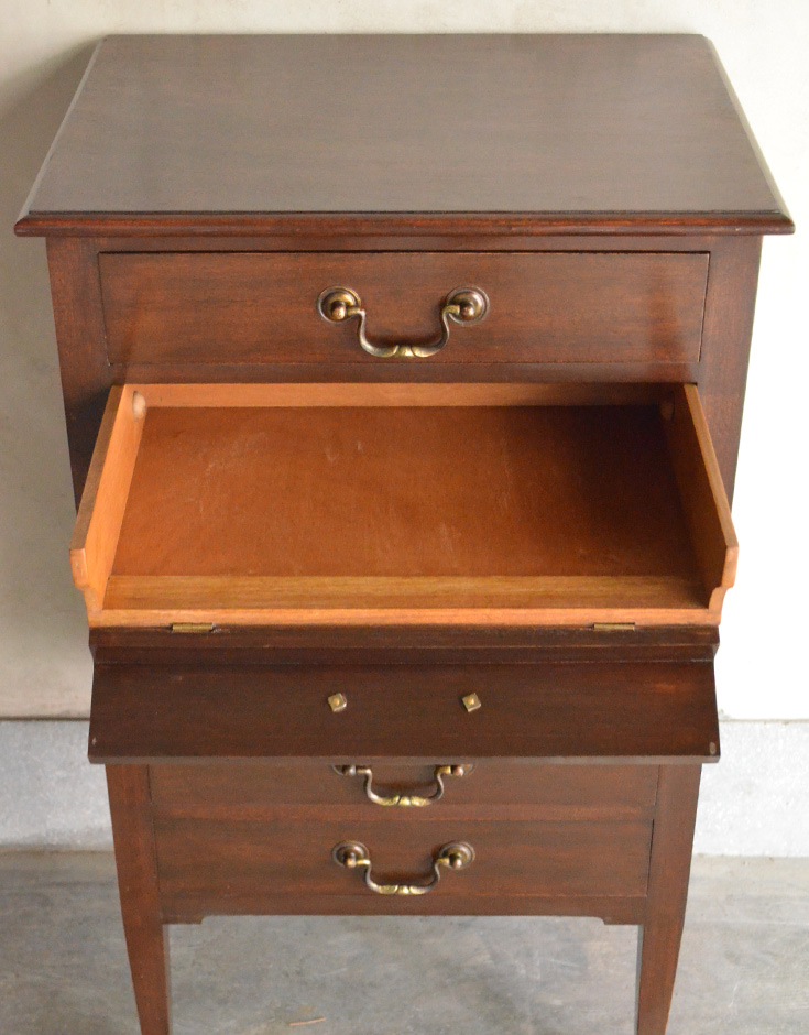 q-387-f アンティークチェストの引き出し