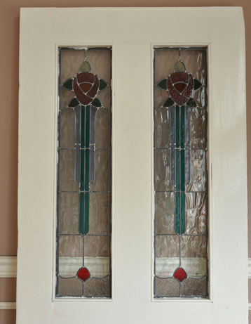 アンティークステンドグラスドアからスタート！雑誌のようなお家づくり