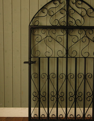 アンティーク　アイアン　ゲート
