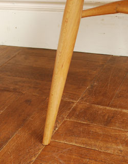 アーコールチェア　アンティーク チェア　北欧スタイルのヴィンテージ家具、アーコール シングルバックチェア（Highタイプ）。繊細な脚。(ear-11h-a1)