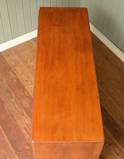 j-762-f アンティークのアーコールサイドボード