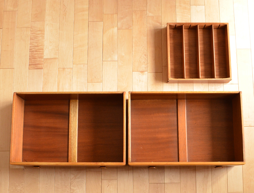 k-1046-f アンティークアーコールサイドボードの引き出し