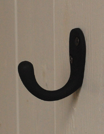 フック・フックボード　住宅用パーツ　真鍮フック（ブラック）M　シンプルなキーフック。シンプルなデザイン。(u-703-v)