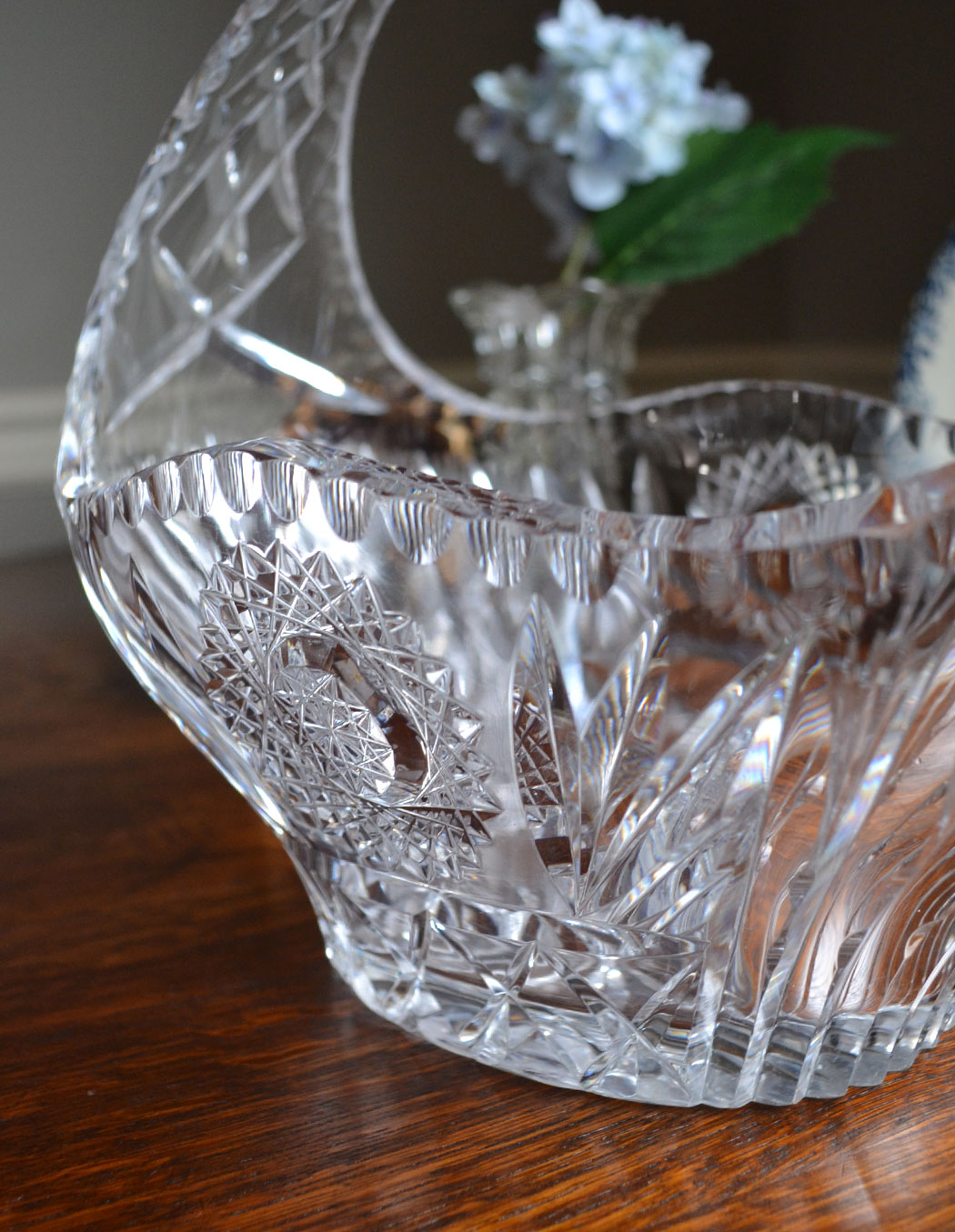 pg-2528 アンティークのプレスドグラスマルシェバスケット　アップ