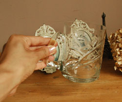 アンティークプレスドグラス