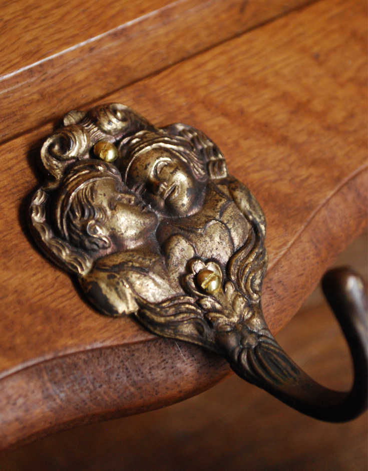 j-1156-f アンティークシェルフ(フック)のフック