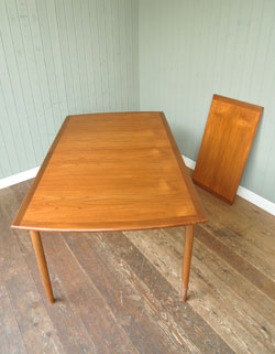 q-173-f アンティーク テーブル（G-plan） 