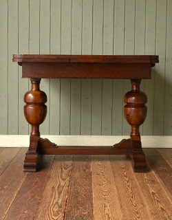 j-1028-f アンティークドローリーフテーブルの正面