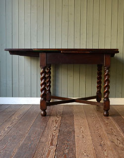 j-1029-f アンティークドローリーフテーブルの片開き