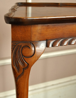 j-1084-f アンティークオケージョナルテーブルの付け根