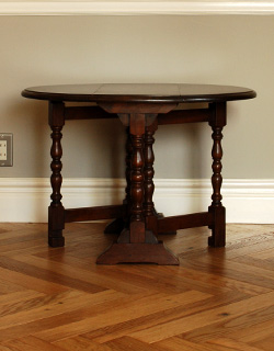 j-1119-f アンティークゲートレッグテーブルの正面