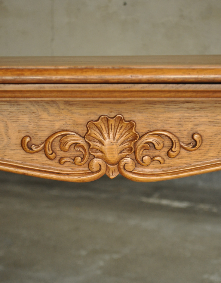 j-1187-f アンティークのダイニングテーブル