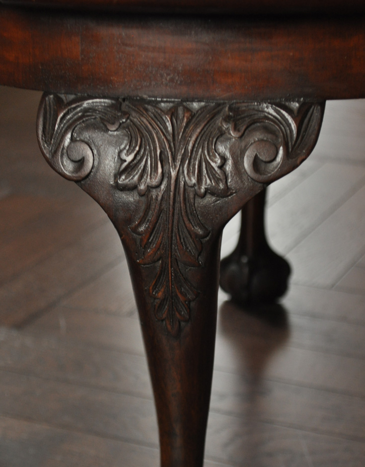 j-1230-f アンティークコーヒーテーブルの彫り