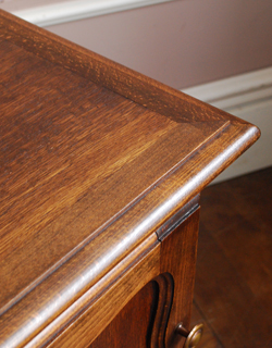 j-660-f アンティークのナイトテーブル