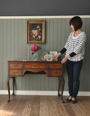 j-668-f アンティークデスク