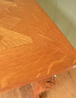 j-746-f アンティークテーブル