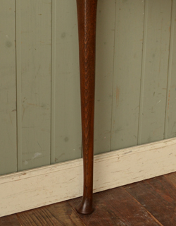 玄関のお顔に！
半円で品があるコンソールテーブル