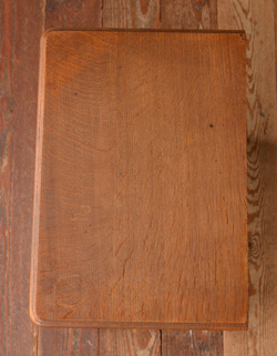 j-841-f アンティークナイトテーブル