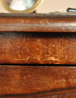 j-842-f アンティークナイトテーブル