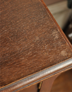 j-842-f アンティークナイトテーブル